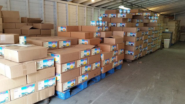 Wholesale vs Drop Ship: The Pros and Cons